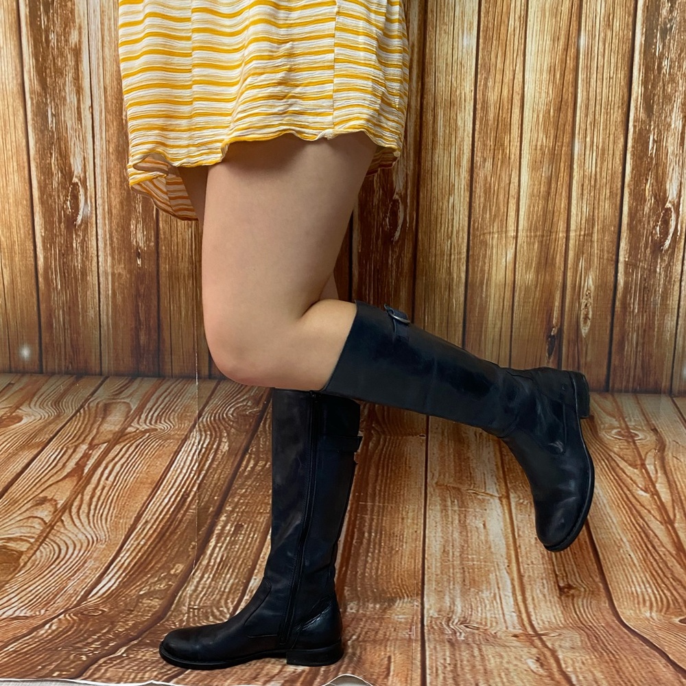 Born black leather riding boots 8.5
